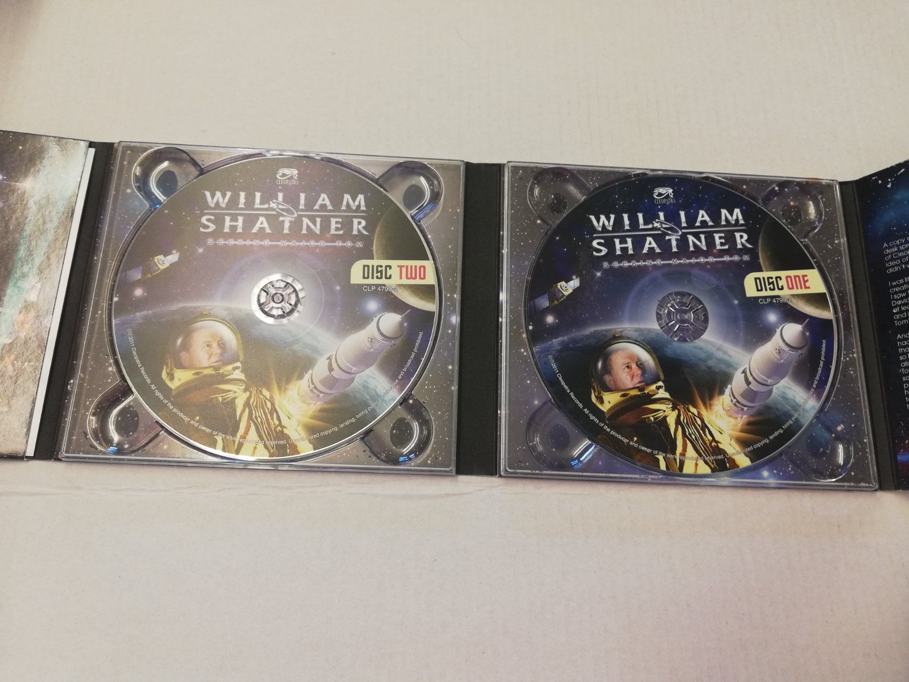 CD: WILLIAM SHATNER - SEEKING MAJOR TOM – Usato da Bern venduto da Vinylsound.ch 2