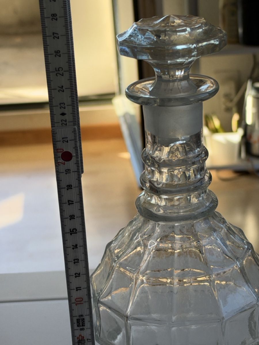 Carafes: Glaskaraffe mit Stöpsel, facettiertes Design, (2I6) – D'occasion à Neuenhof par 123-Allerlei 3