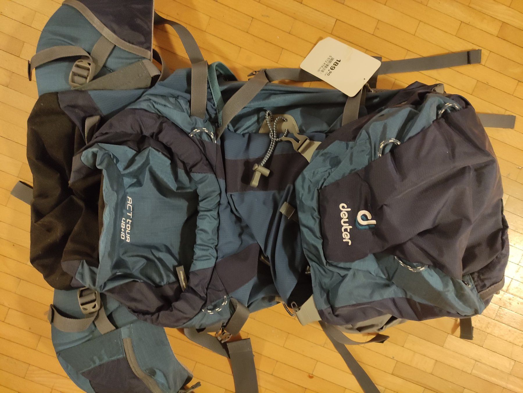 Deuter Zaini: Neu Deuter Act Tour 48+10 Rucksack – Nuovo e nell'imballaggio originale da Dagmersellen venduto da L.Ga.