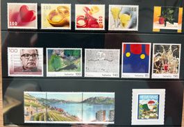 LOT SCHWEIZER BRIEFMARKEN NEU