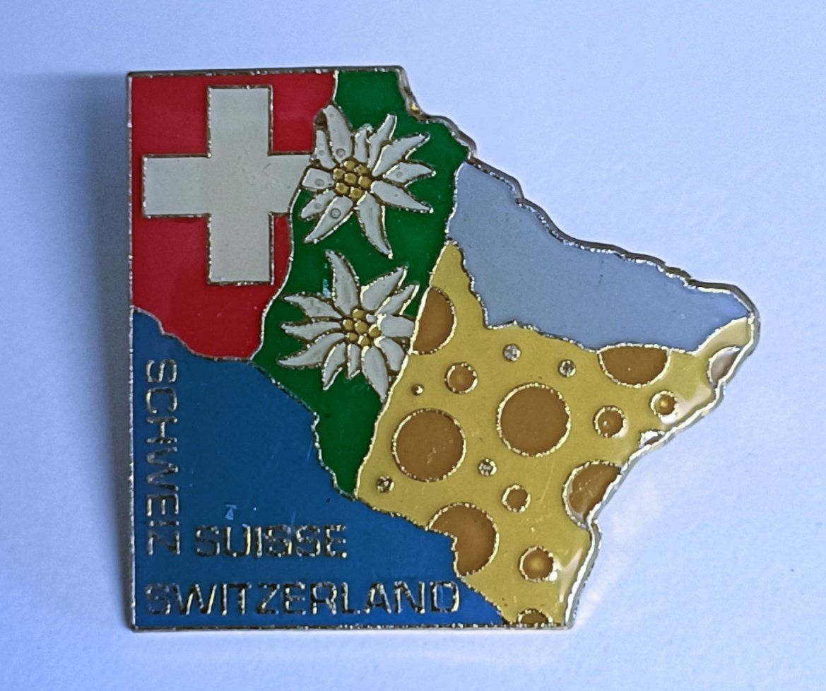 Placchette & Badge: Pin Schweiz Sursee – Usato da Köniz venduto da VintagePin