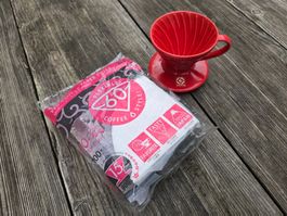 Keramik: Hario Kaffeefilter 01 inkl. und 60 Papierfilter