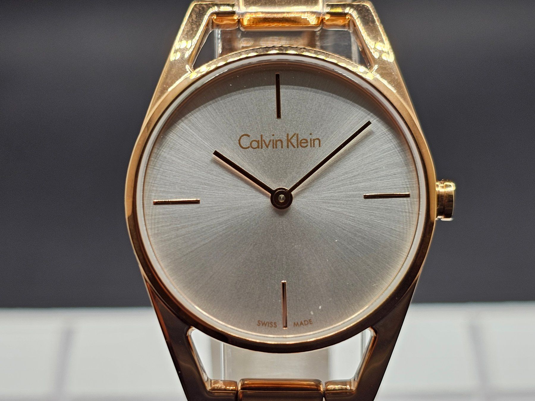 Calvin Klein Orologi: Reduziert / NEU Calvin Klein Dainty – Nuovo e nell'imballaggio originale da Leukerbad venduto da BottegaDeluxeSarl 1