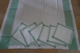 ältere Tischdecke mit 6 Servietten weiss-grün Landhausstil