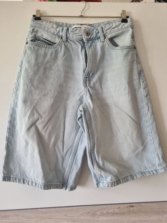 Jeans Shorts Bershka hellblau  guter Zustand