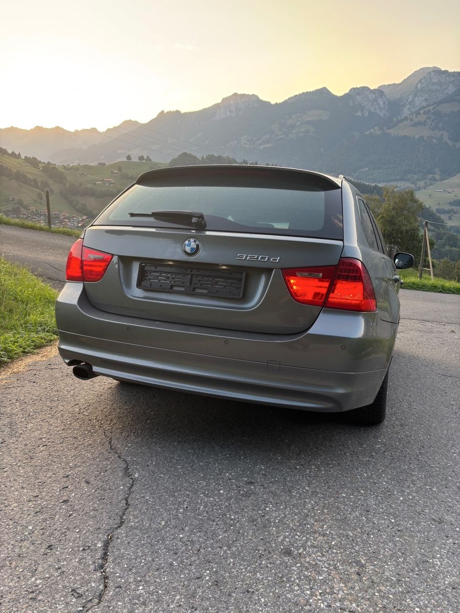 BMW Automobili: BMW 320d xDrive – Usato da Thun venduto da fre_7jjt 2