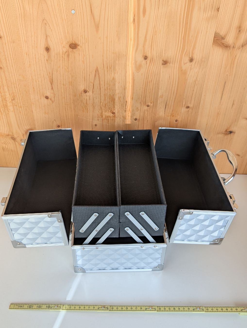 Valigie: Schminkkoffer – Usato da Embrach venduto da bh80bHugi 3