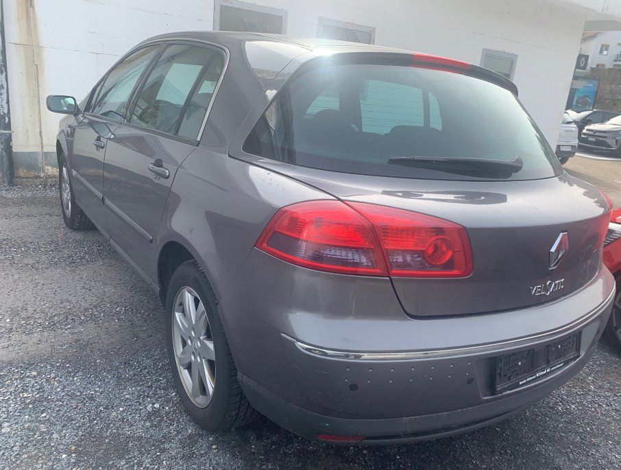 Renault Automobili: Renault Vel Satis 2.0 16v – Difettoso da Affeltrangen venduto da AutoZentrumAG 2
