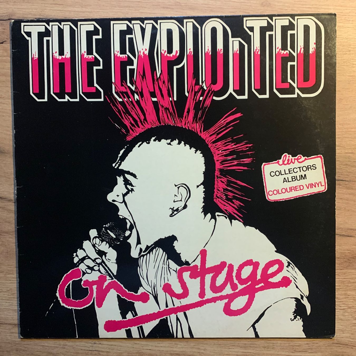 Vinyles: THE EXPLOITED - ON STAGE...OG UK 1981...EX/VG+ – D'occasion à Gals par Diskopatshop