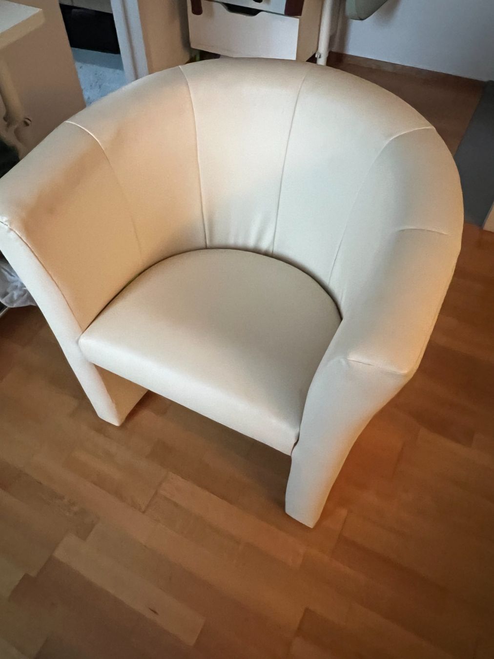Conforama Sofas: Einzel sofa – Gebraucht aus Oberwangen b. Bern von inf_s59m