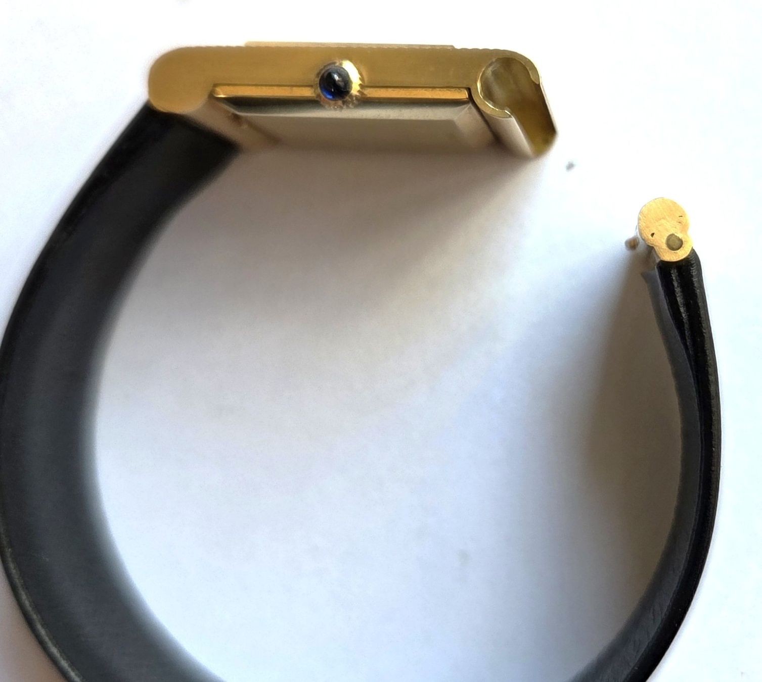 Boucheron Montres: Boucheron Schmuckuhr 18K – D'occasion à Bottighofen par Absaras 5
