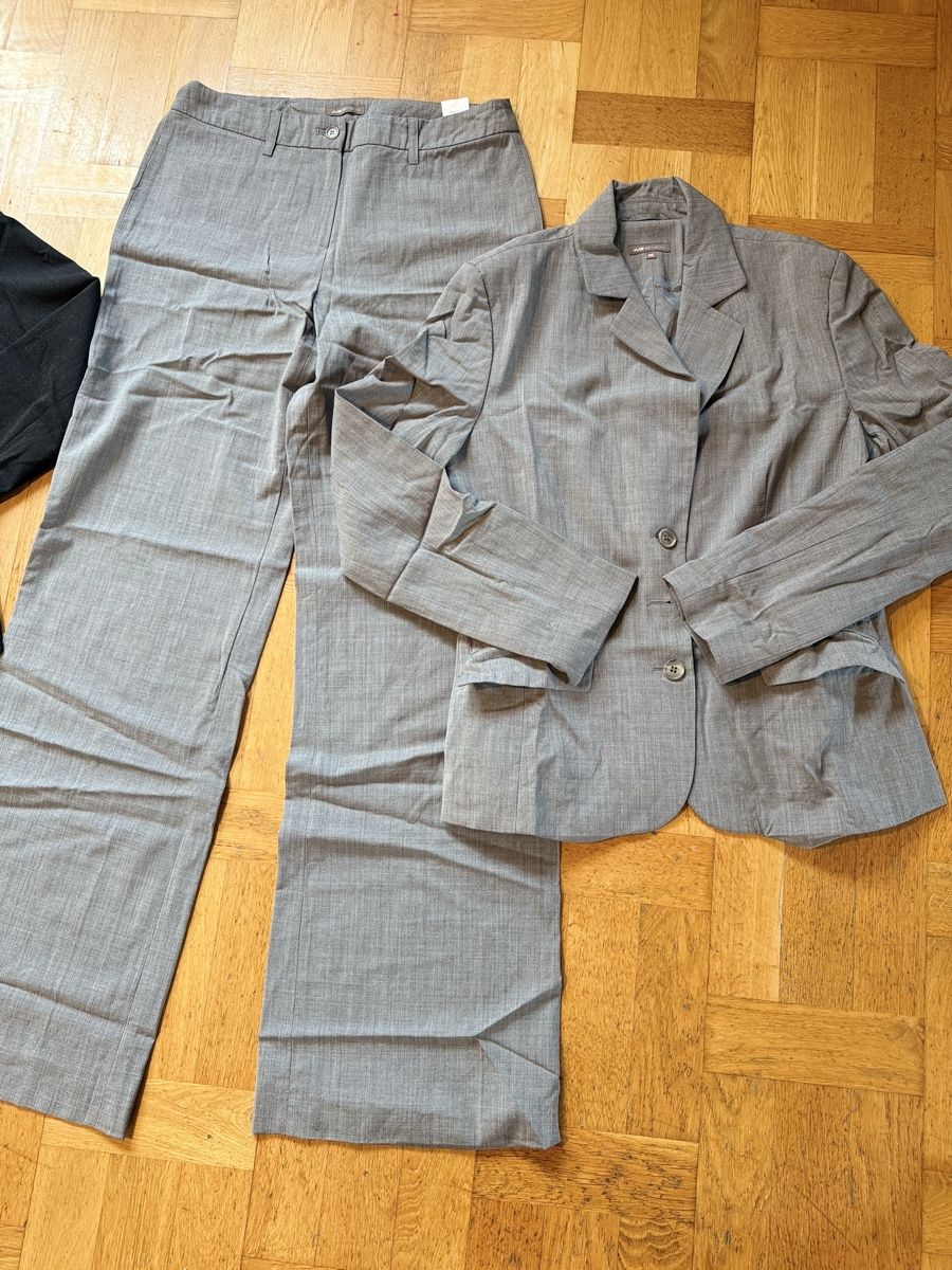 Lotti di vestiti: Set grau JJBenson 38 – Usato da Amlikon-Bissegg venduto da Flowers_Blossom