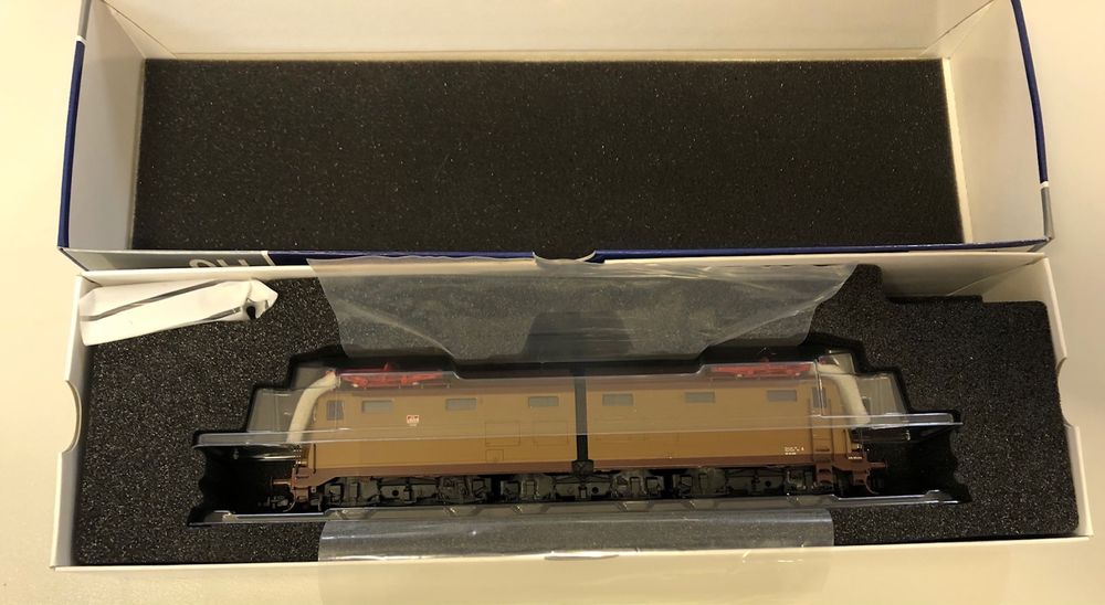 Locomotive électrique Roco 68376 H0 - FN E 474 201-1 (courant Alternatif, 2011)