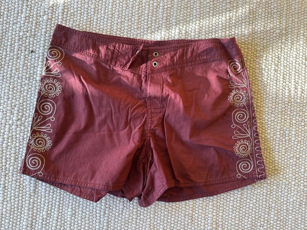 Yes Or No Pantaloni: kurze Hose – Usato da Niederbuchsiten venduto da domoll