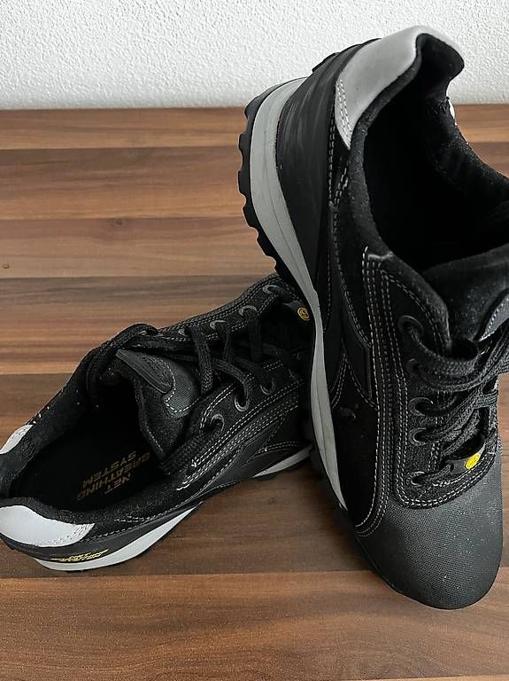 Diadora Scarpe da uomo: Sicherheitsschuhe Diadora - Neu – Usato da Ohmstal venduto da M1V4RS9G 3