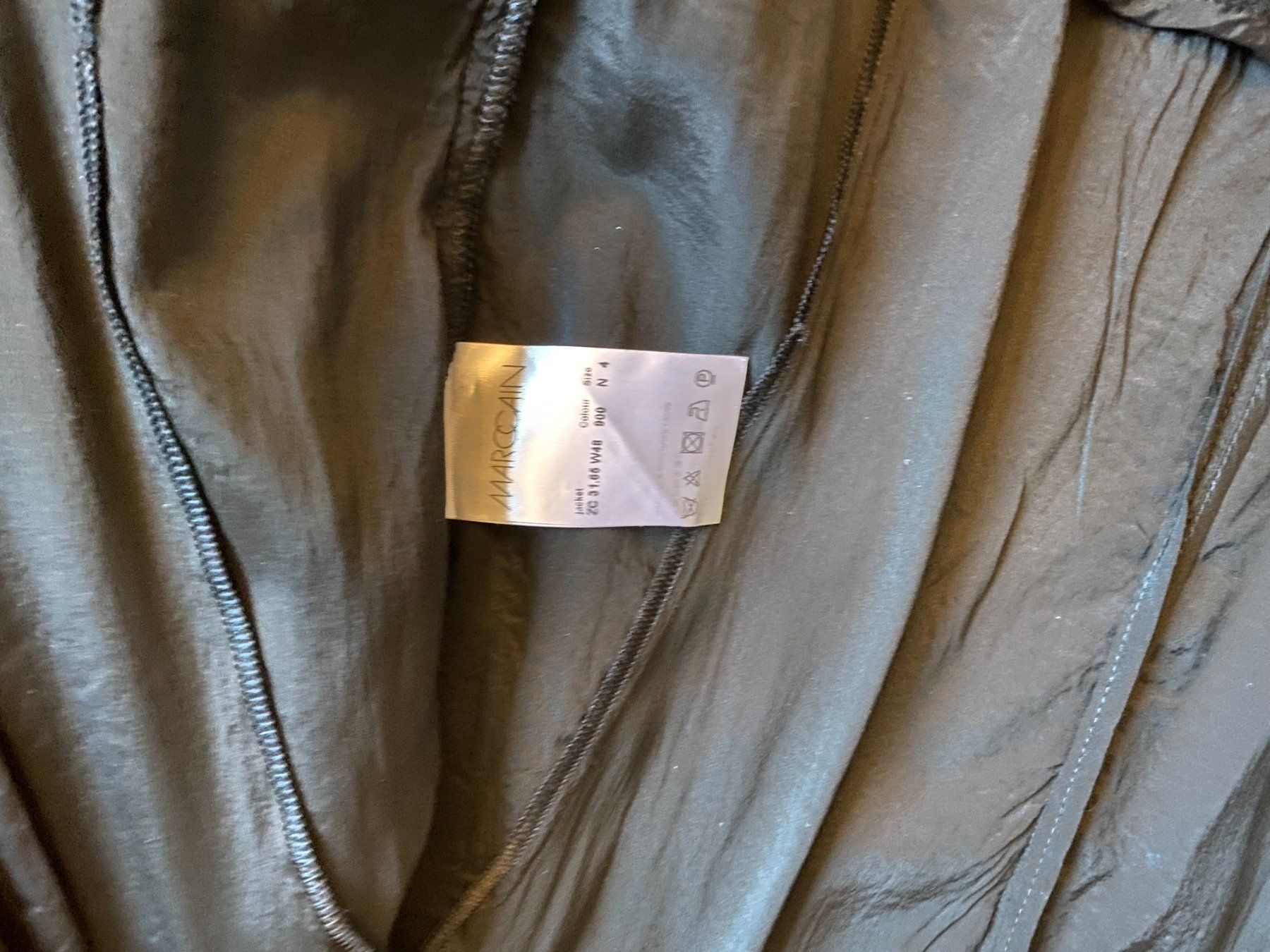 Marc Cain Giacche: Spitzenblazer von MarcCain – Usato da Zürich venduto da leo0105 6