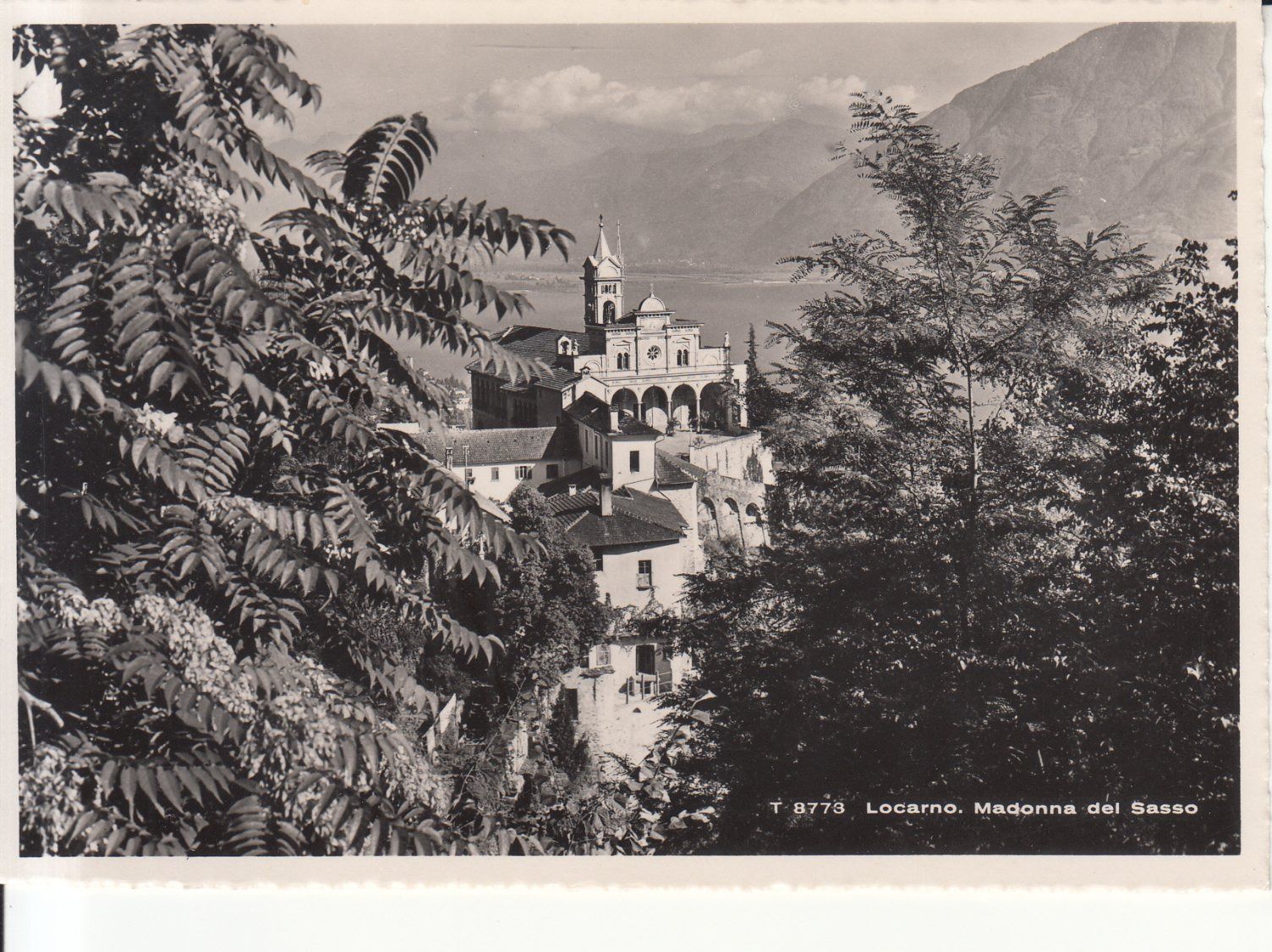 Cartoline postali: Locarno Madonna del Sasso ca. 1950 – Usato da Bürglen TG venduto da StampGraf