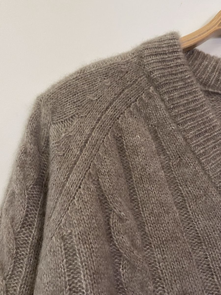 Maglioni & Felpe: Handmade Kaschmir Pullover beige S Neu! – Nuovo e nell'imballaggio originale da Büron venduto da Coerner 1