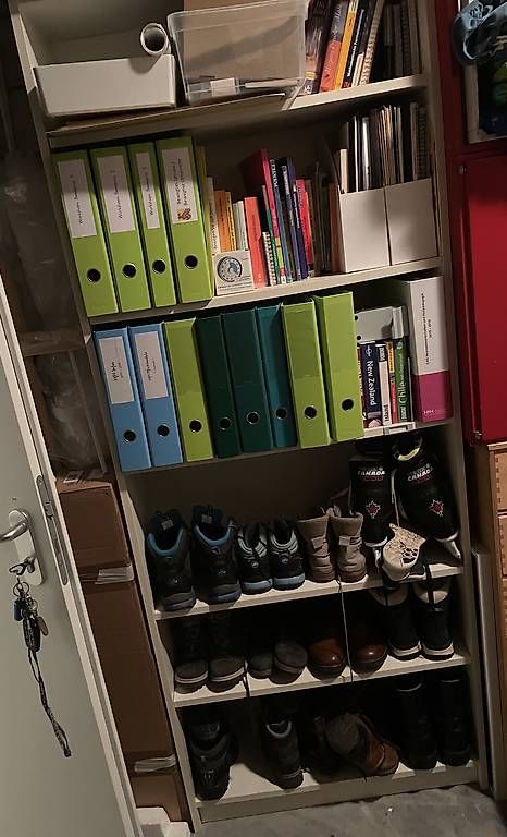 Ikea Scaffali: Rote Ikea Regale – Usato da Gachnang venduto da ch.m 1