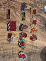 13Coca-Cola Pins Set verschiedene Motive