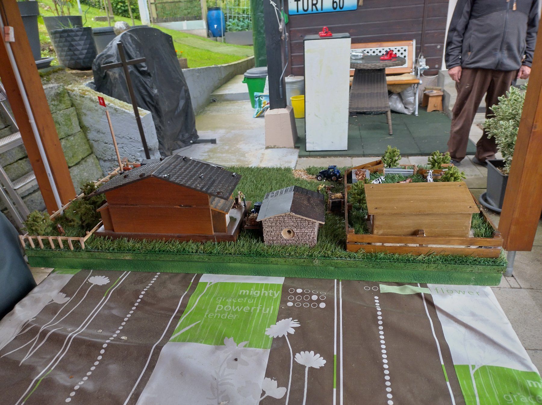 Modellbausätze & Standmodelle: Modell Bauernhof – Gebraucht aus Altbüron von bestatter12 3
