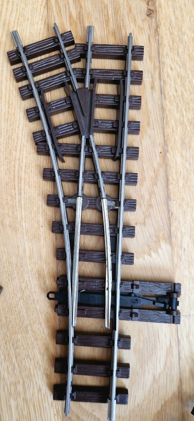 Roco Modelleisenbahnen: Roco Alpine Line Spur 0m Restposten – Gebraucht aus Jona von CPeti 1
