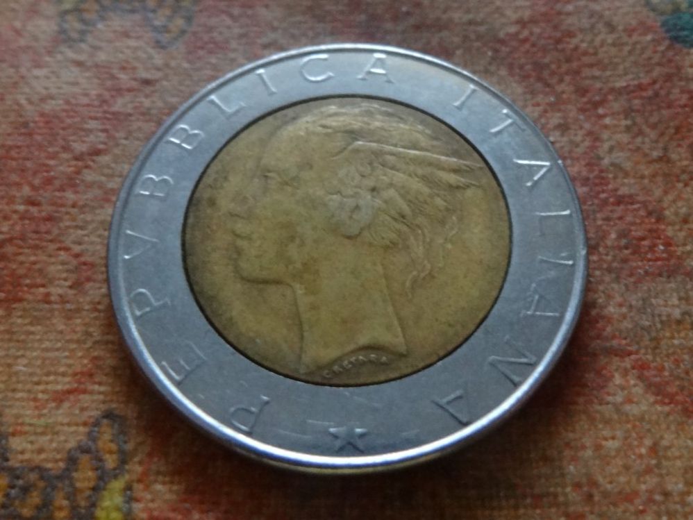 Tutti le monete: ITALIE  500  Lire  1986 – Usato da Romanel-sur-Lausanne venduto da Swift13 1