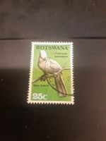 Botswana: Timbre rare avec oiseau Grey Loerie - 25c