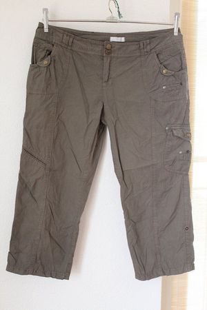 3/4 Hose Khaki-Olivgrün, Gr. 40