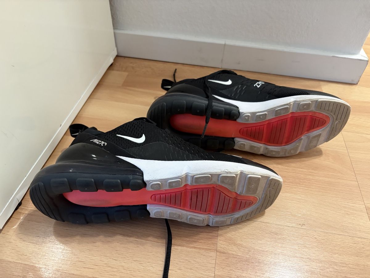 Nike Scarpe da uomo: Nike AIR MAX 270 – Nuovo (secondo la descrizione) da Riehen venduto da nudgethaler 1