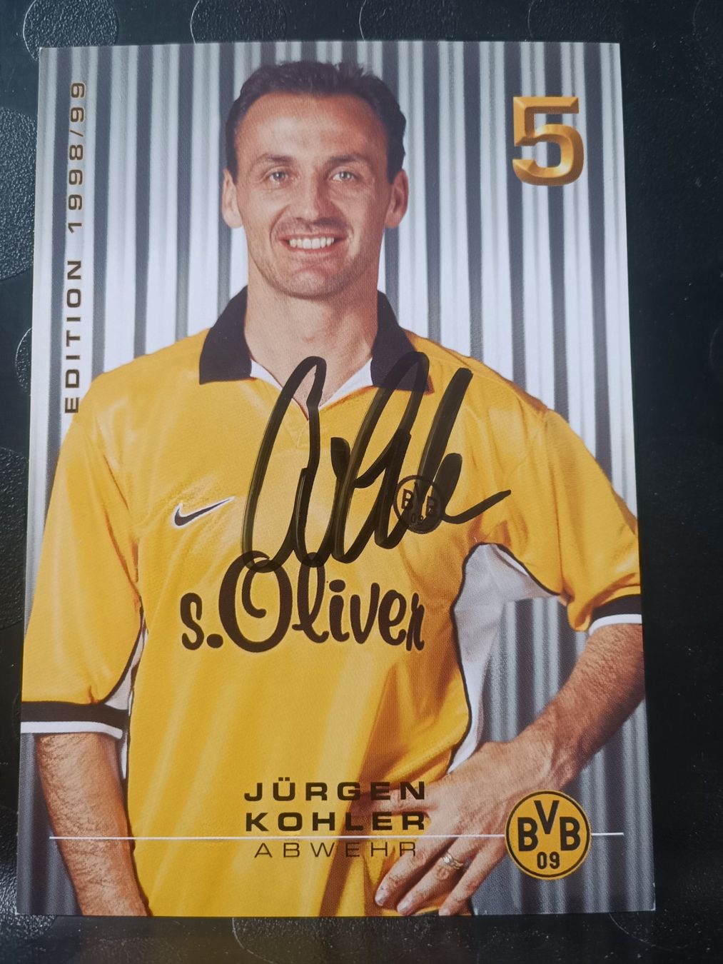 Autographes: Jürgen Kohler - BVB - Handsignierte alte Karte – D'occasion à Menziken par Artographs