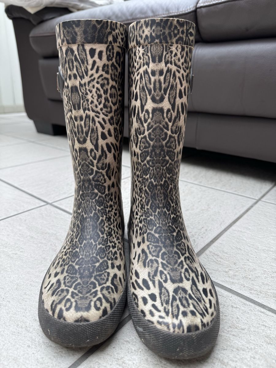 Bisgaard Scarpe per ragazze: Bisgaard Rubber Boots Leopard Print Size 35 Used Condition – Usato da Andelfingen venduto da len_hc8f 2