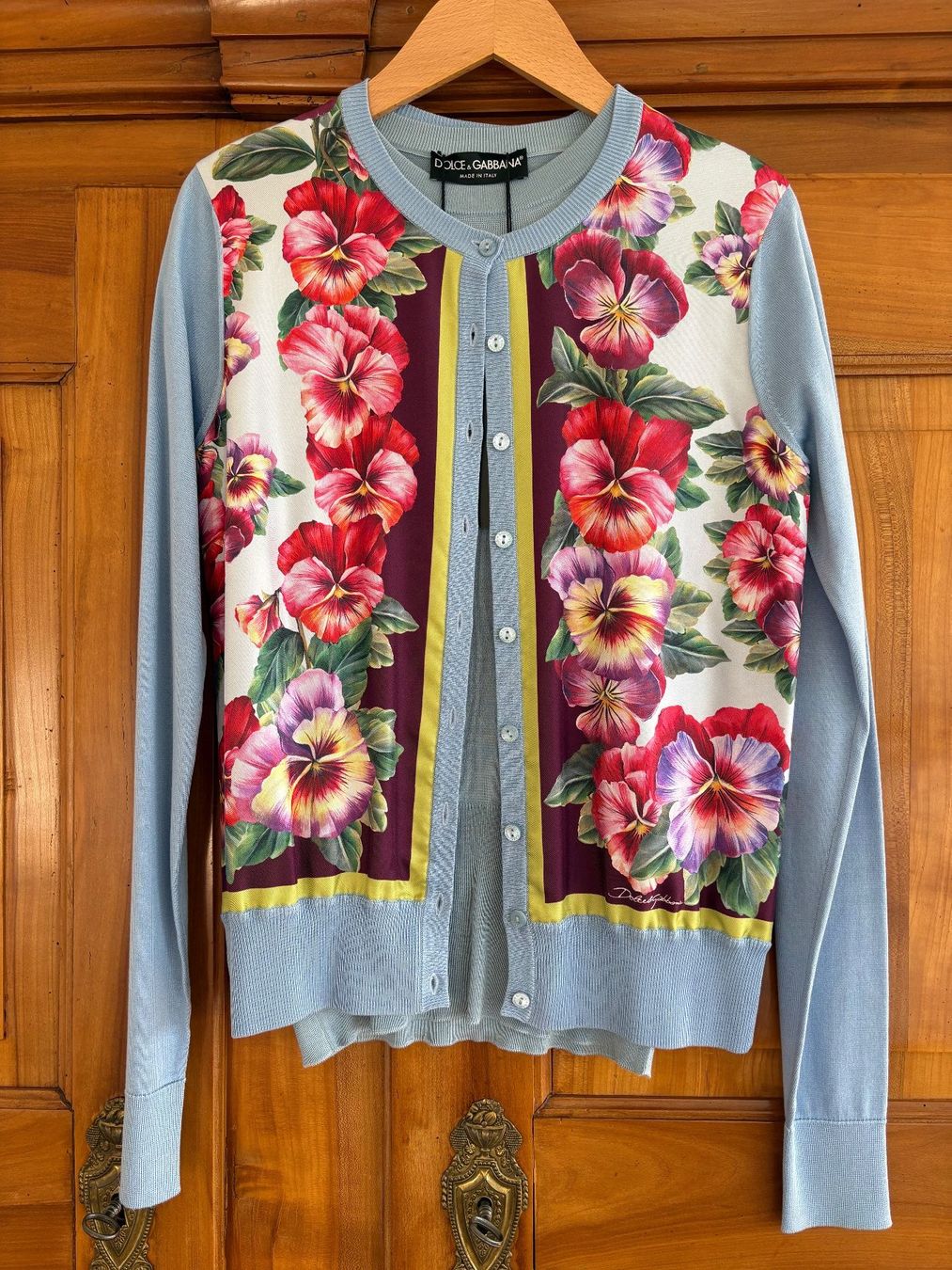 Dolce & Gabbana Giacche: Dolce & Gabbana  Seidentwinset – Nuovo e nell'imballaggio originale da Mammern venduto da Rustini