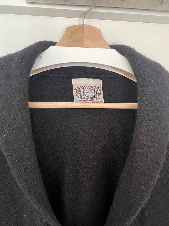Lana: Cardigan mit Schalkragen - 100% Wolle – Usato da Luzern venduto da ser_7h52 1