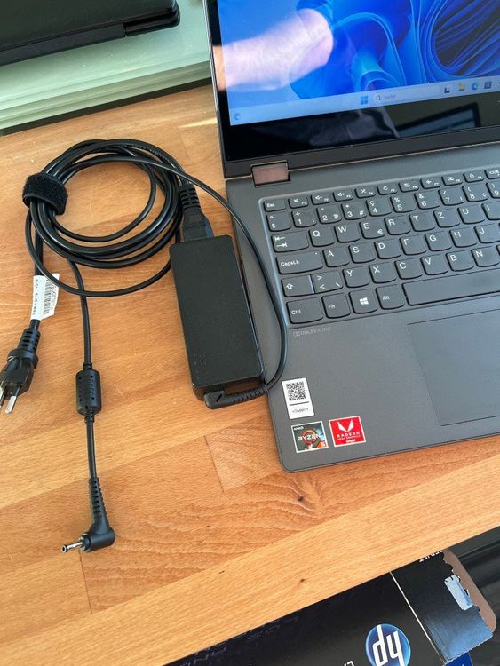 Lenovo IdeaPad C340-14API Convertible Touchscreen Laptop (Gebraucht) in ...