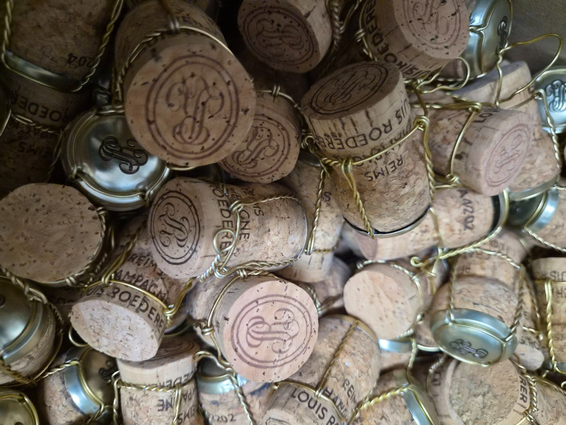 Flaschenöffner & -verschlüsse: 200 x Korken Champagner Louis Roederer – Gebraucht aus Wetzikon ZH von Tothart 7