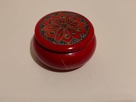 ✨ Petite boîte artisanale de Cracovie, bois rouge