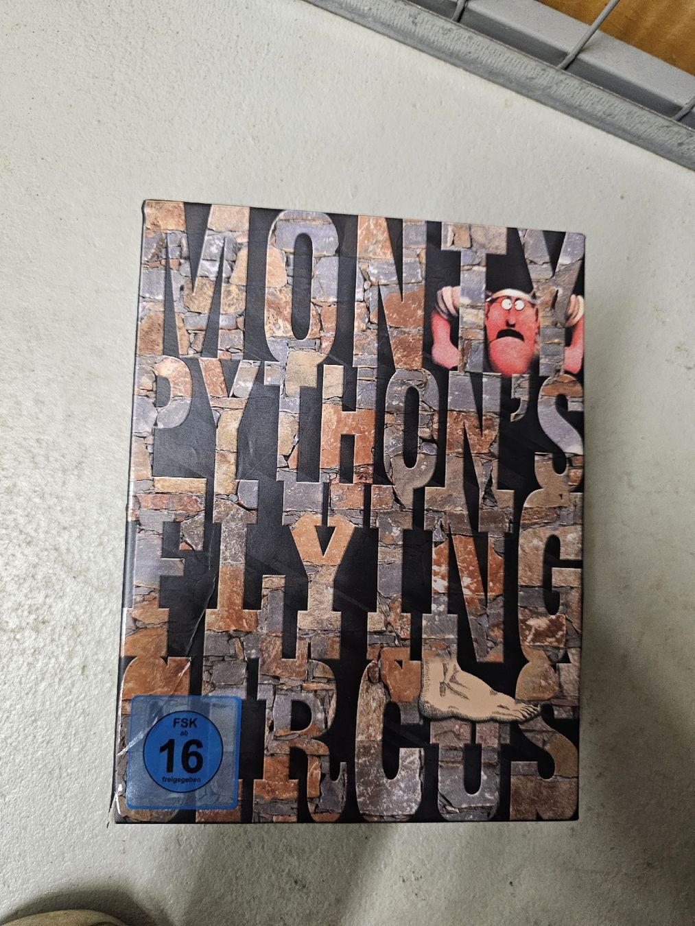 Alle DVDs: Monty Python’s Flying Circus – Die komplette Serie – Neu (gemäss Beschreibung) aus Affoltern am Albis von hwulf