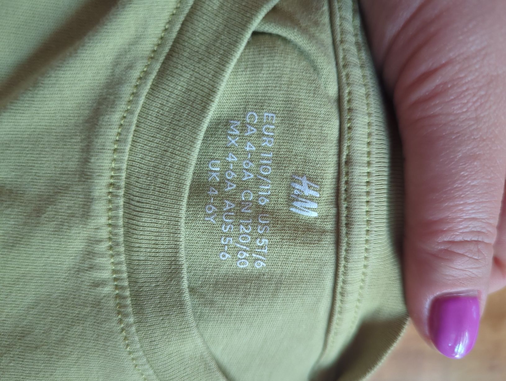 H&M Lotti & Set di vestiti: H&M Langarmshirt Gr. 110/116 – Usato da Eglisau venduto da raf_hn2x 3