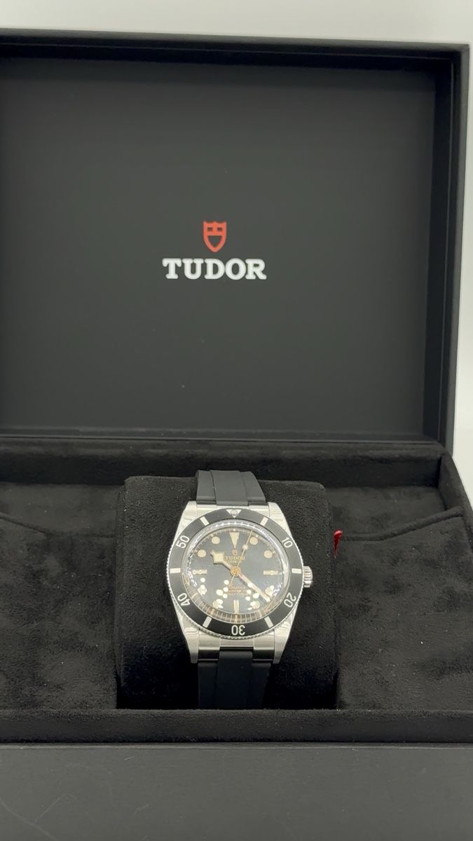 Bracciali & Braccialetti: Tudor Black , neuwertig, Top Zustand! – Nuovo (secondo la descrizione) da Effretikon venduto da LimmatGold 9