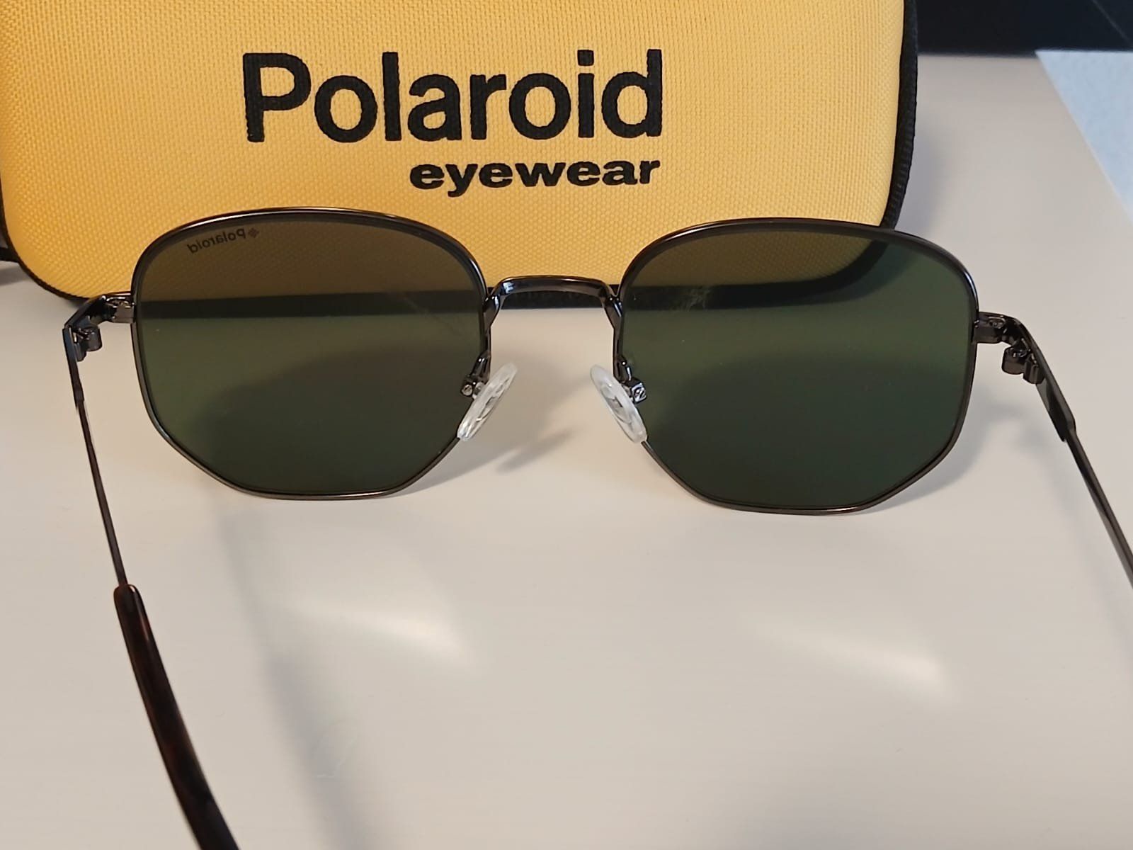 Polaroid Occhiali & Lenti: Sonnenbrille Polaroid Polarisiert – Nuovo (secondo la descrizione) da Mellingen venduto da PieZ 2