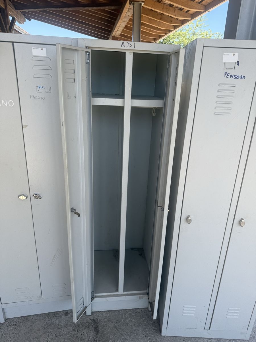 Garderobe: Garteroben Schrank – Gebraucht aus Niederbipp von baggerch 1