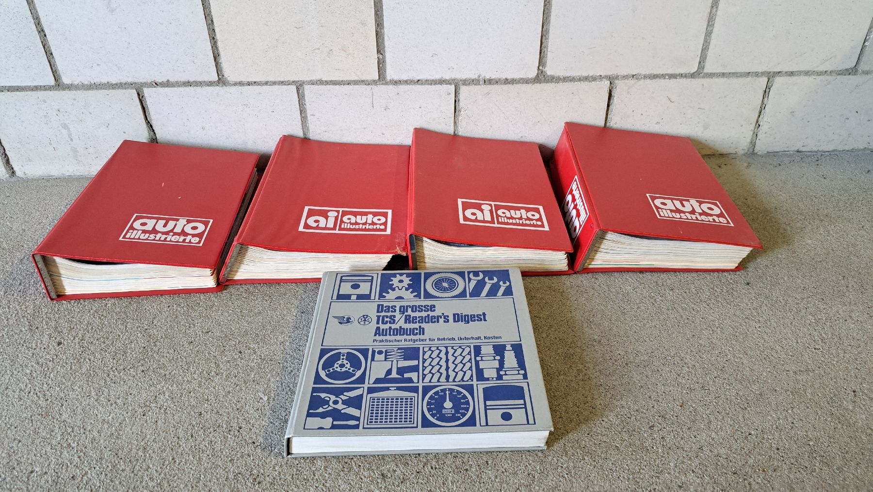 Zeitschriften & Magazine: Auto-illustrierte – Gebraucht aus Wolhusen von timo.dubach