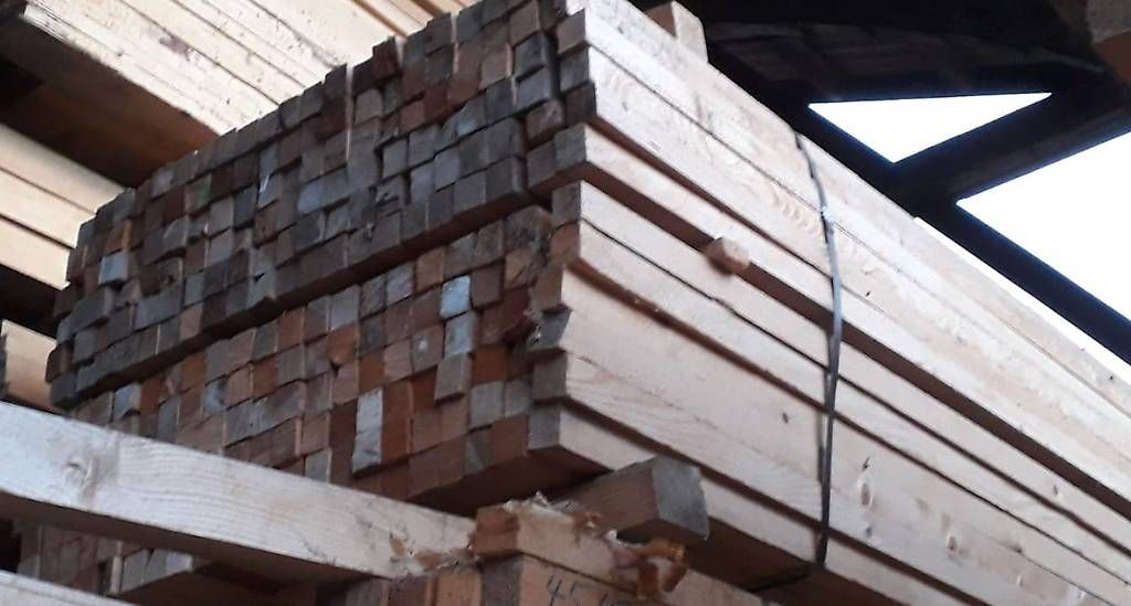 Articoli in legno: Paket Latten 45x50 4m, 252 Stk – Nuovo e nell'imballaggio originale da Grünenmatt venduto da Lerchholz