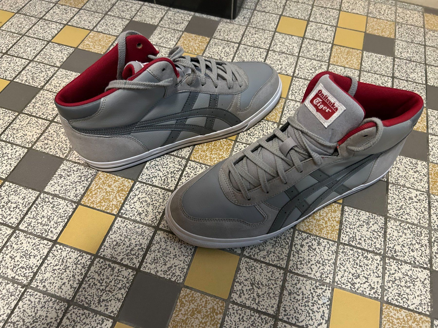 Scarpe da uomo: Onitsuka Tiger Sport – Nuovo (secondo la descrizione) da Veltheim venduto da rog_vm8n 1