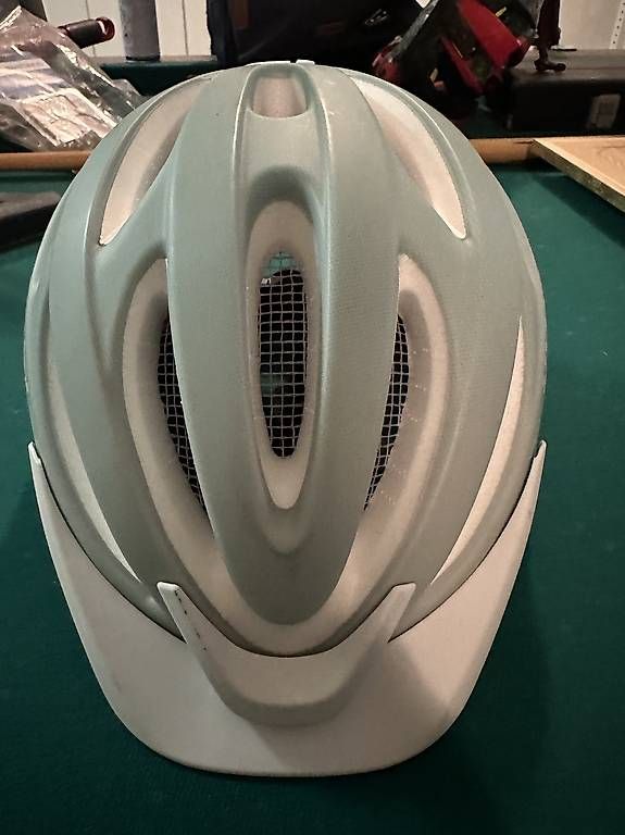 Caschi: Casque à vélo u ex taille 52-55  – Usato da Genève venduto da ger_7jy8 1
