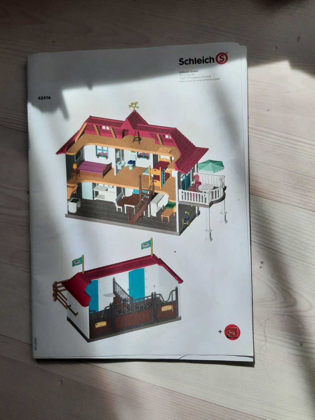 Schleich Giocattoli: Schleich Haus mit Stall – Usato da Sissach venduto da DieNetteDame 1