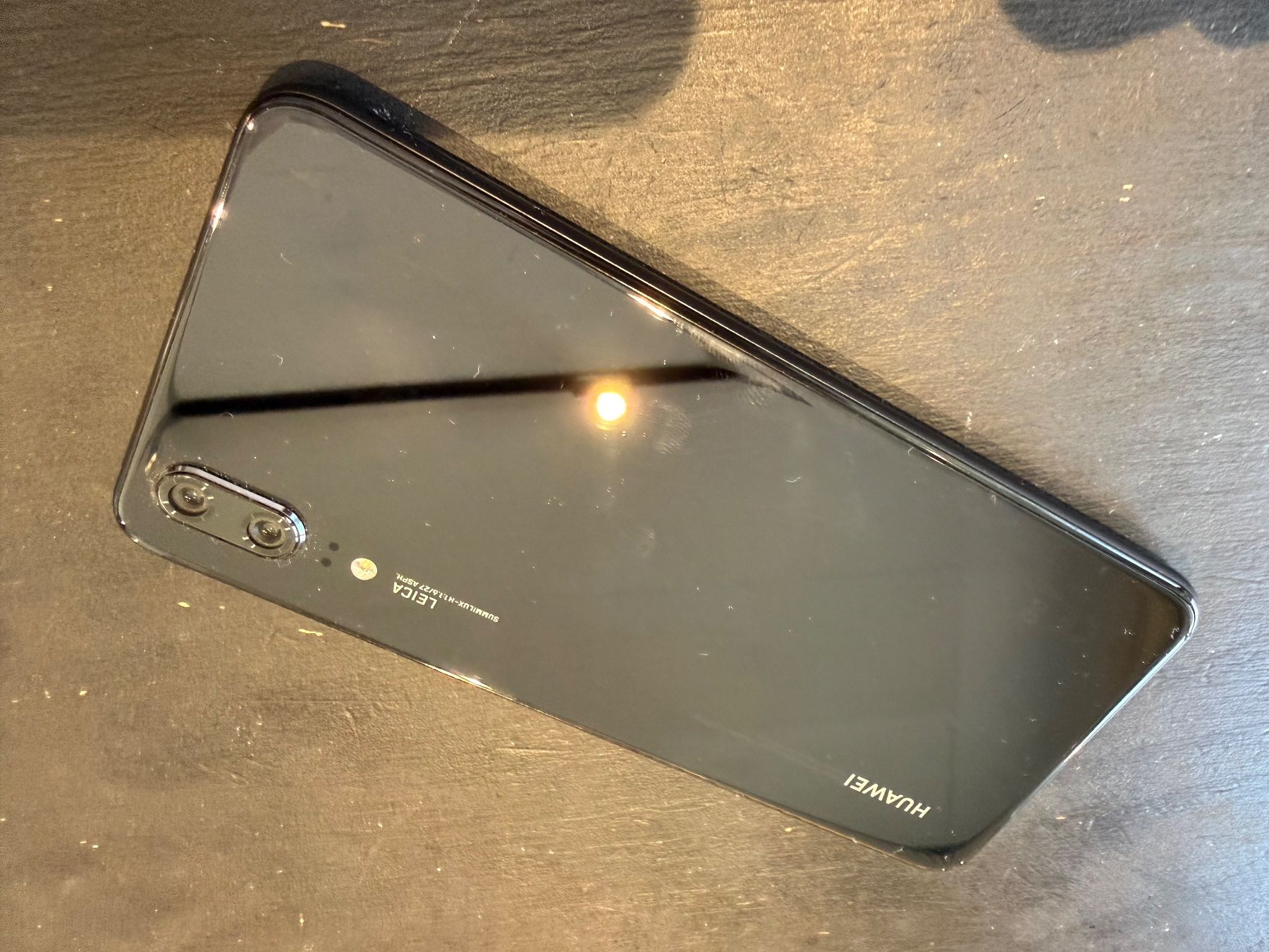 Huawei Handys / Smartphones: Huawei P20 128GB schwarz – Gebraucht aus Siebnen von icrservicesolutions 2