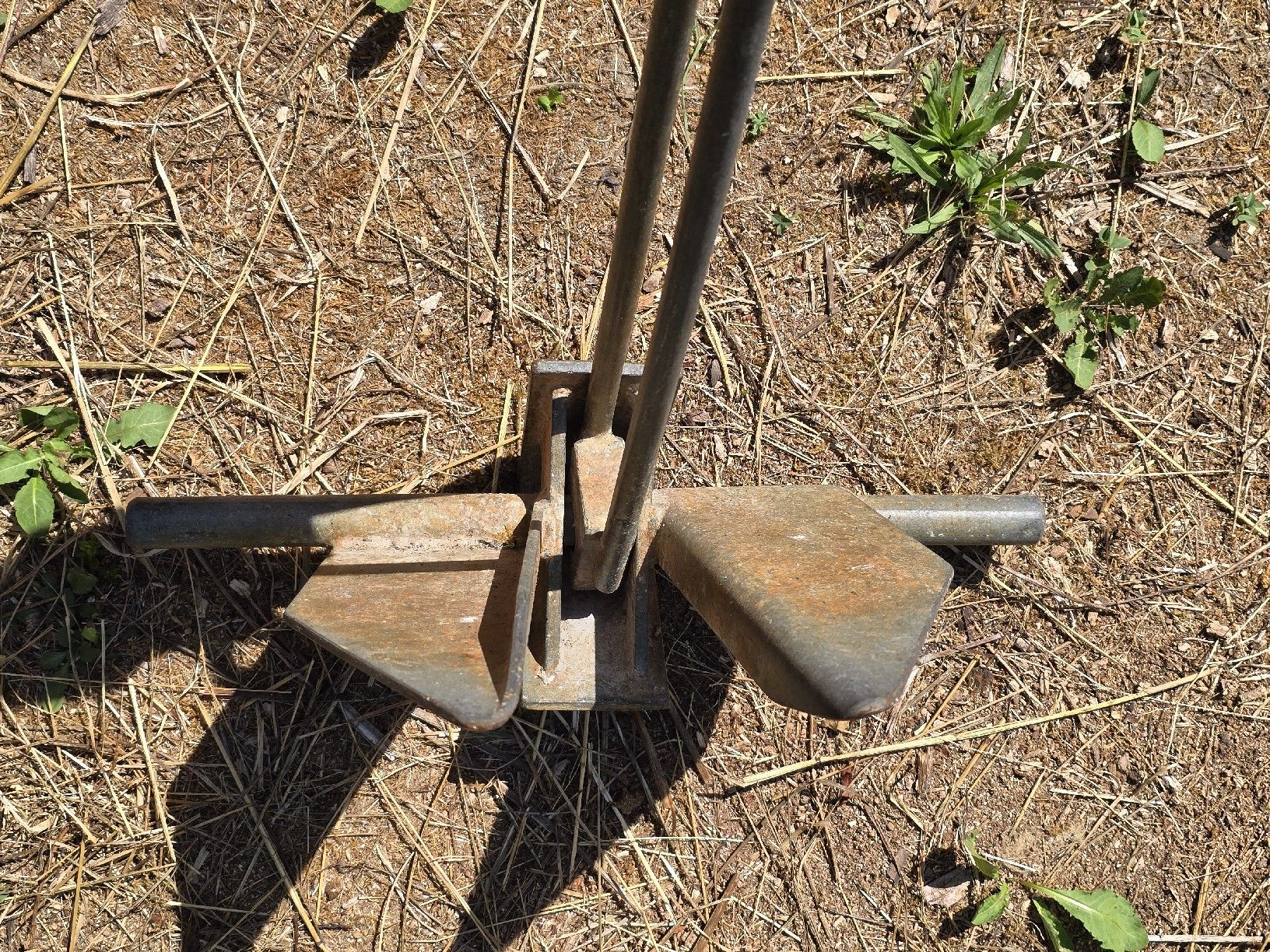 Anker: 9kg Plattenanker – Gebraucht aus Erlach von Miromoo99 2