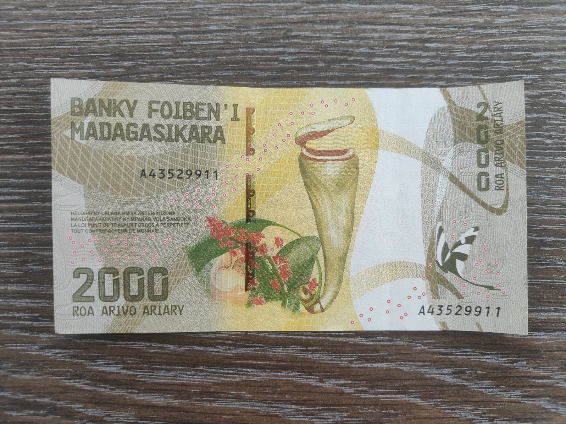 Banconote: Madagaskar 2'000 Francs 2017 !!!!!! – Nuovo (secondo la descrizione) da Flaach venduto da Lonzo99 1